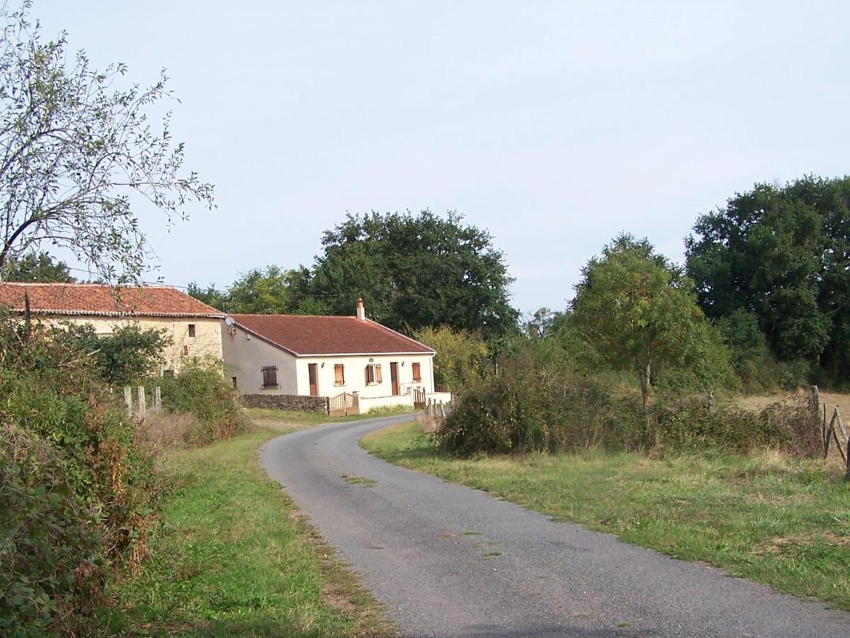 Les Hiboux Chambre D'Hotes L'Isle-Jourdain  Zewnętrze zdjęcie